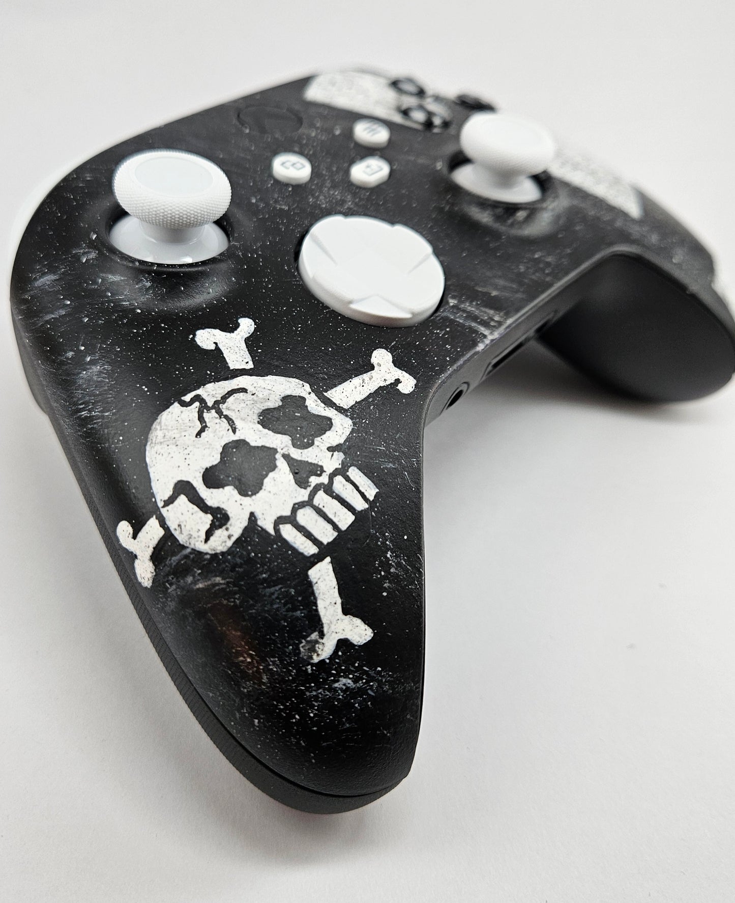 Skull and Crossbones Xbox Series S/X Controller